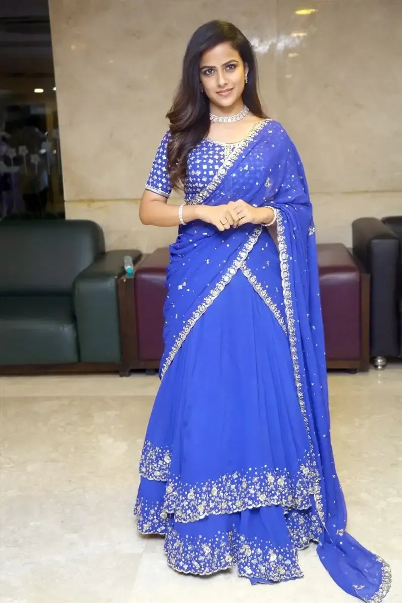 ACTRESS VAISHNAVI CHAITANYA IN BLUE SAREE AT BABY MOVIE PRE RELEASE EVENT 7